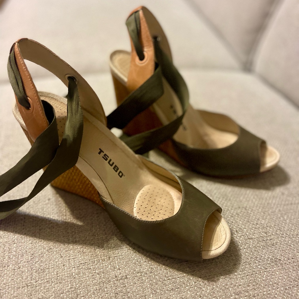 Tsubo Olive Wrap Peep-Toe Wedge Sandals